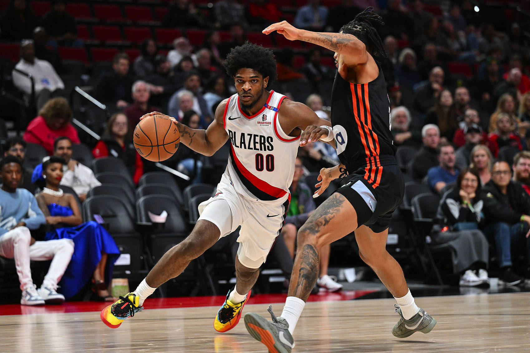 爱游戏体育-关于印第安纳步行者迎CBA季后赛关键赛，今晨官宣签约，质疑声仍在，阵容厚度经受考验的信息