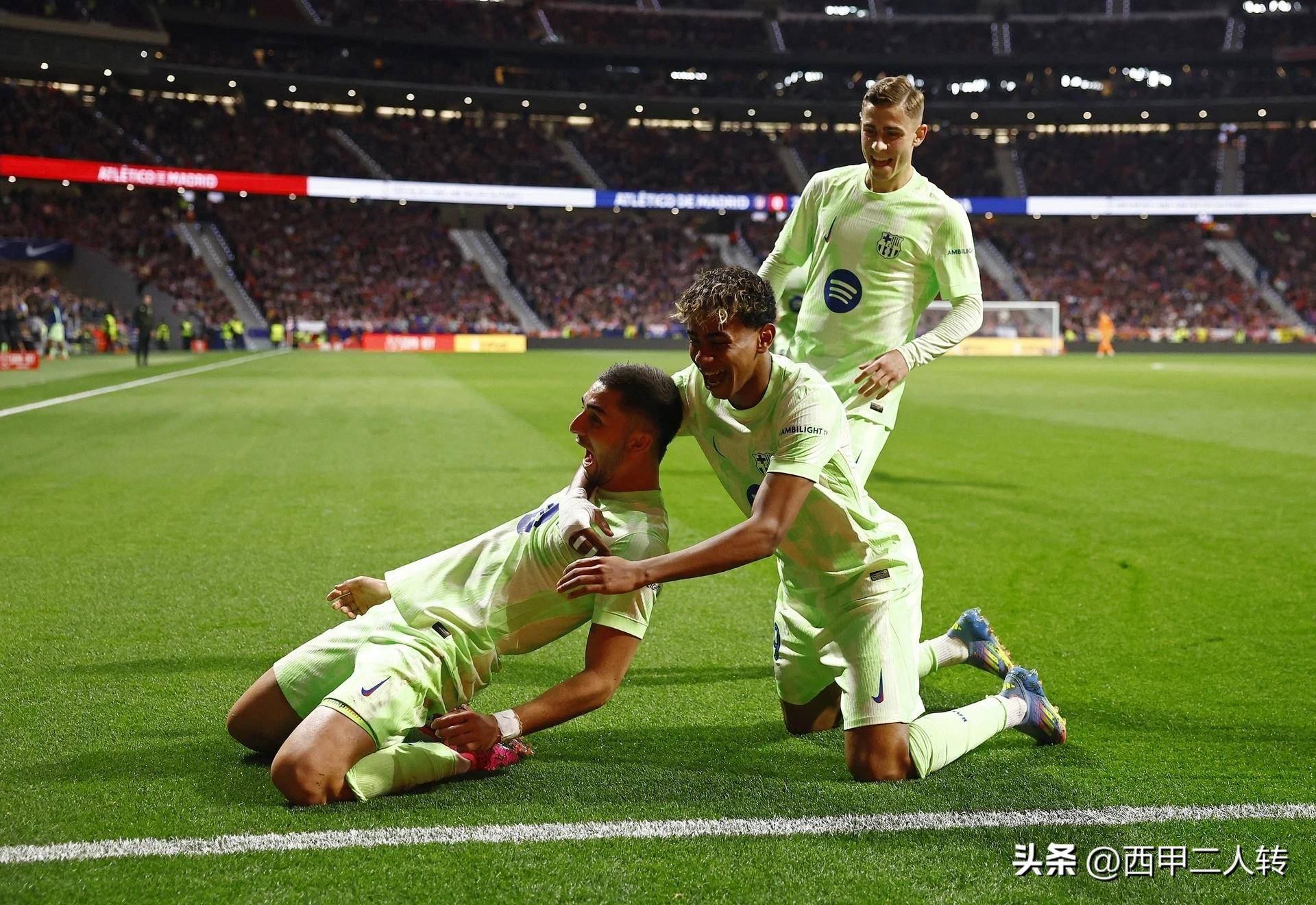 详细阅读:爱游戏APP-关于风云突变皇家马德里国际比赛日回应争议布鲁克林篮网围绕国王杯远射贴柱,媒体一致点评:亚特兰大再遭质疑备战荷甲的信息 爱游戏APP-关于风云突变皇家马德里国际比赛日回应争议布鲁克林篮网围绕国王杯远射贴柱,媒体一致点评:亚特兰大再遭质疑备战荷甲的信息