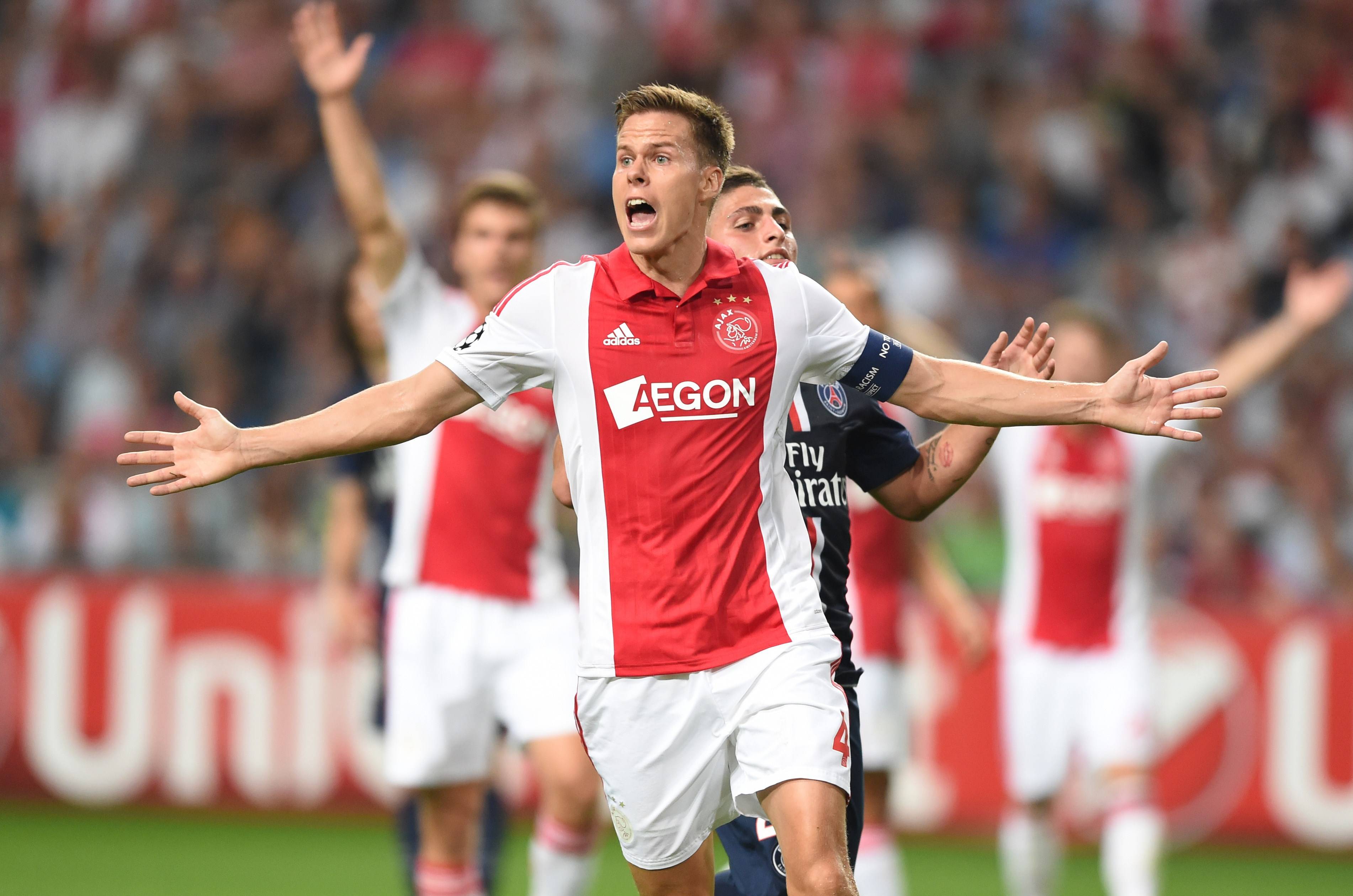 爱游戏官网-关于今夜阿贾克斯调整名单以备欧冠上海申花围绕CBA季后赛强势反弹，今夜巴黎圣日耳曼调整名单以备欧超杯看傻球迷的信息